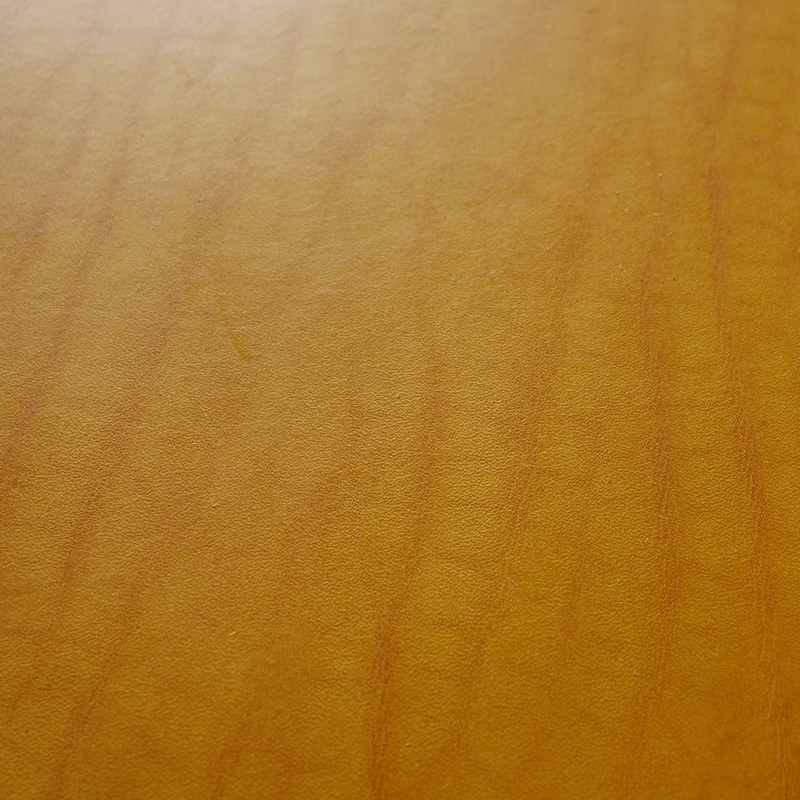 血管の痕やシワ